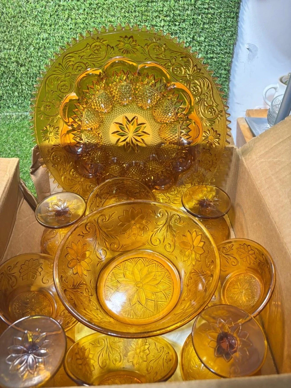 Tiara Exclusives Amber Indiana Glass Sandwich Pattern Serving Set
